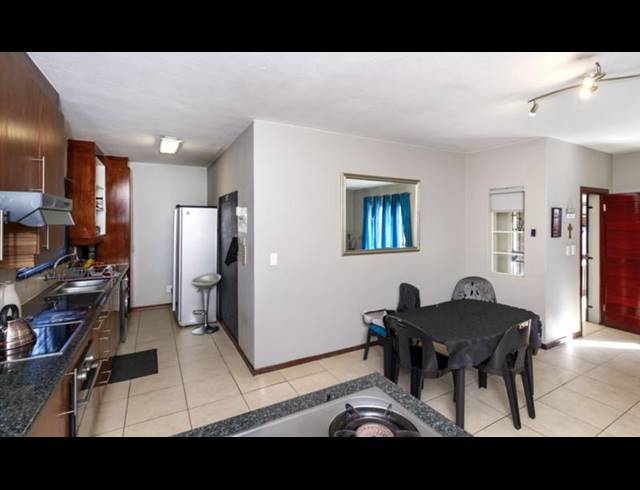 3 BEDROOM DUPLEX FOR SALE IN EASTLEIGH